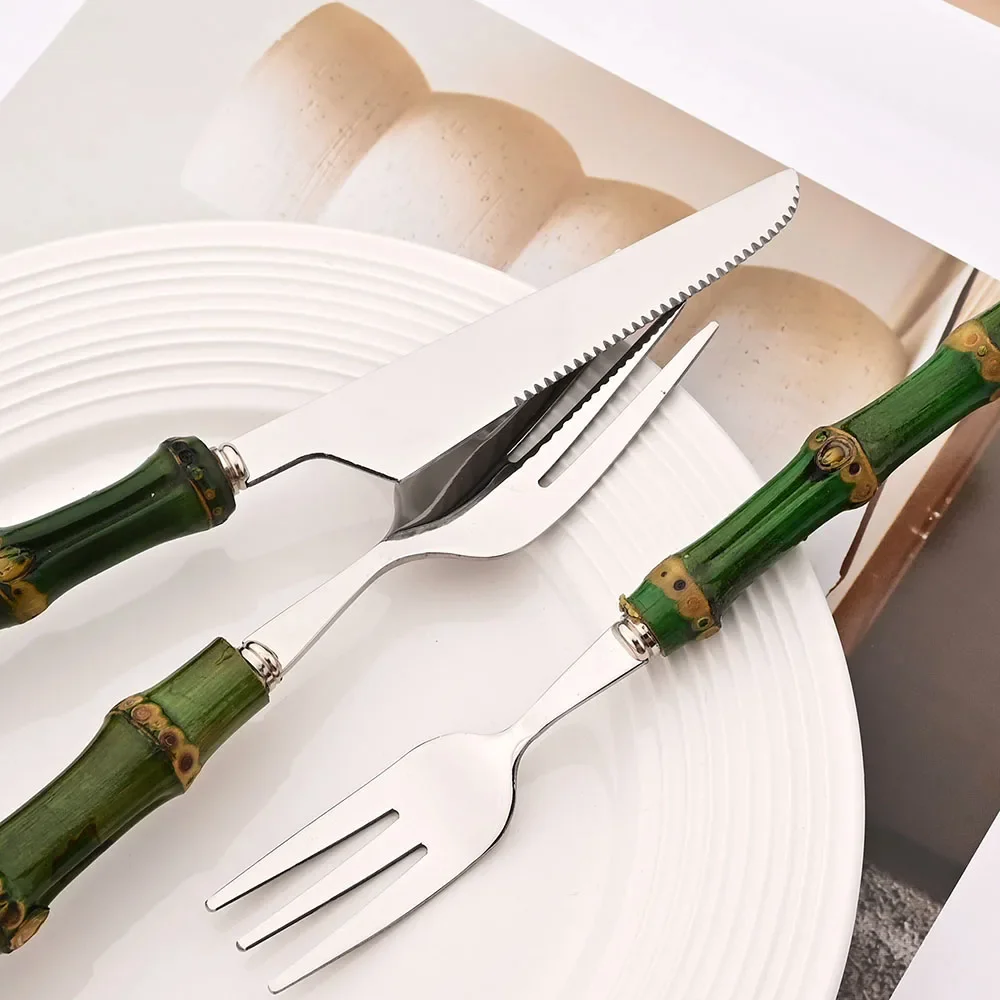 5 個ナチュラルグリーン竹ハンドルカトラリーセット 304  - Gold Plated Cutlery のレビューと価格